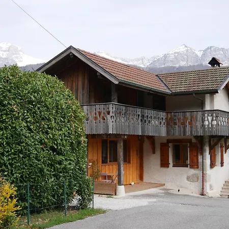 Appartement 4 Personnes Lac D'Annecy Lathuile Exterior foto